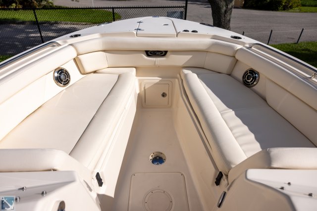 Pre-Owned 2015  powered Power Boat for sale